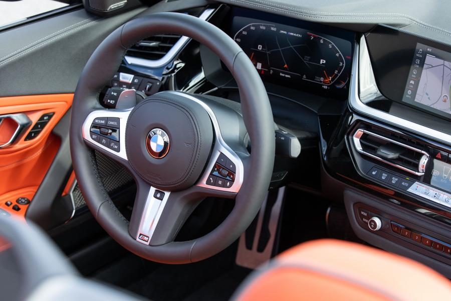 Панель приборов BMW Z4 M40i (G29) 2019 года  (NA) (фото 15 из 20)